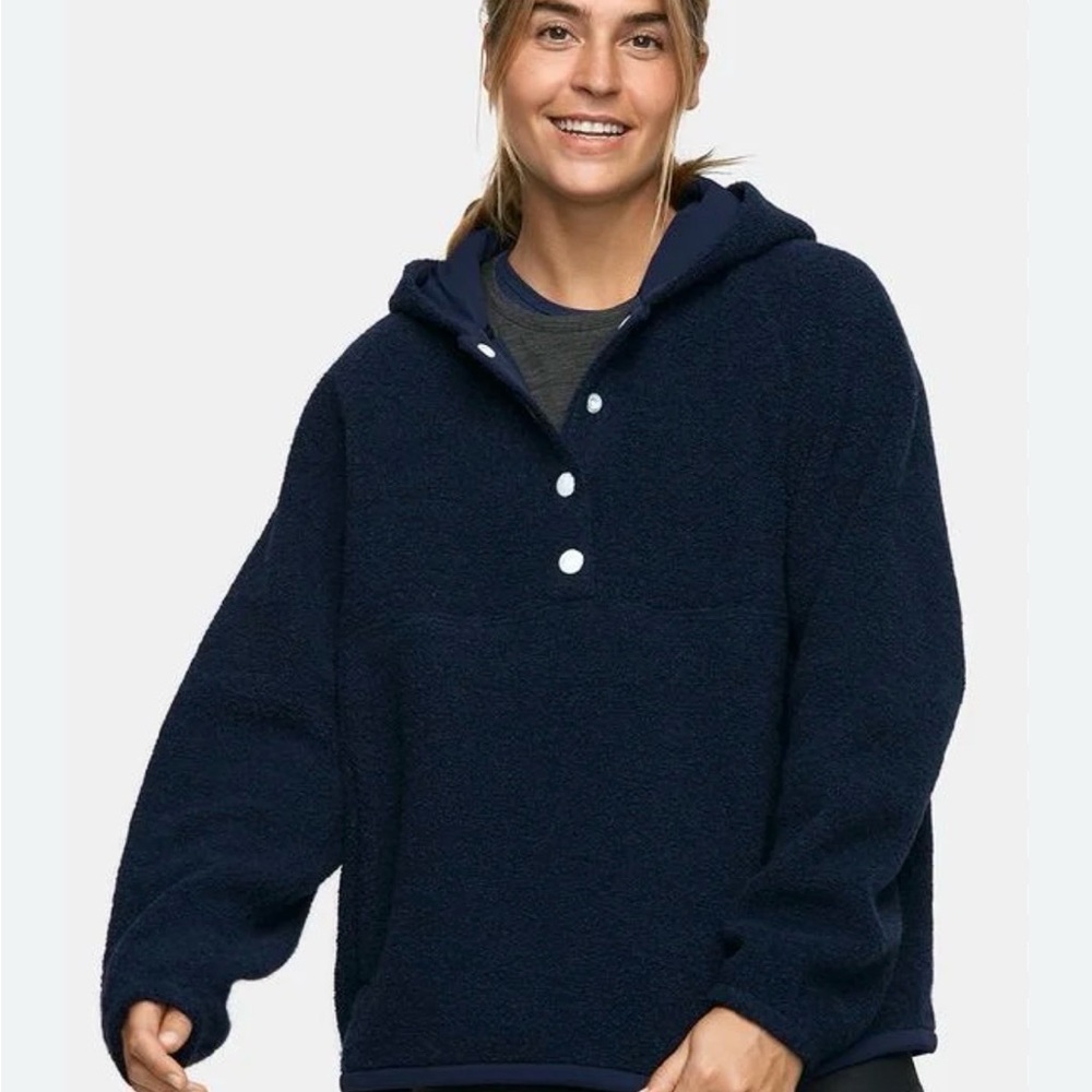 Outdoor Voices Megafleece Navy Hooded Sherpa Pullover